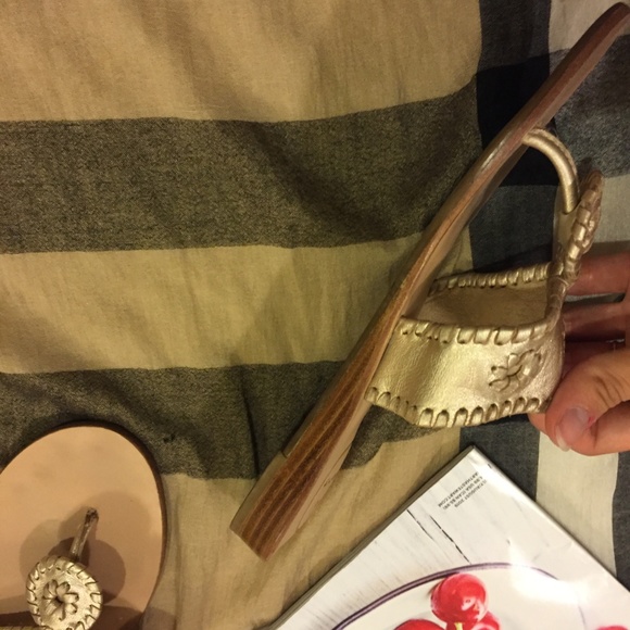 Jack Rogers Gold Capri Sandal - Picture 7 of 8